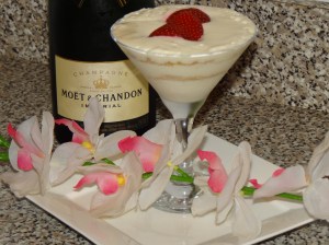 Yummy Glam Cheesecake Parfait